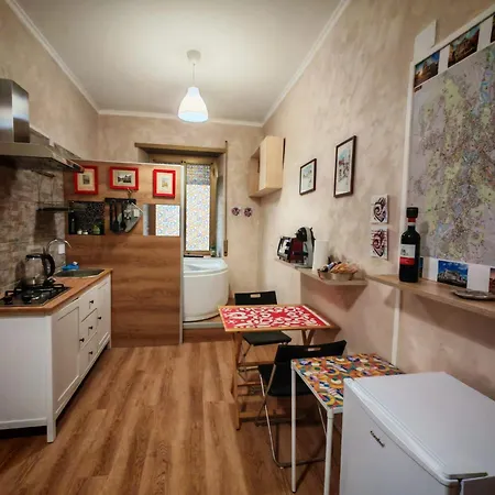 Casa Con Idromassaggio Metro C Alessandrino - San Giovanni E Trenino Laziali-Termini -Betti House Esterno foto